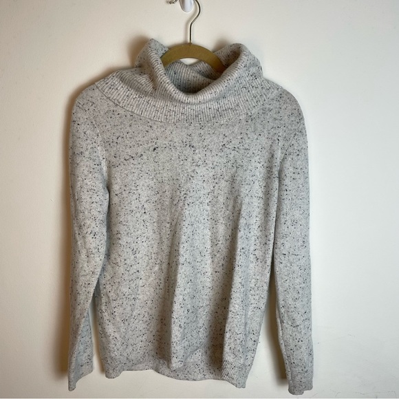 PURE Collection Cashmere Gray Speckled Turtleneck Size 6 - Picture 1 of 9